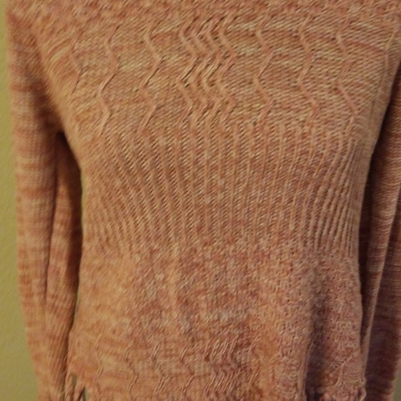 American Rag sweater - Picture 3 of 3
